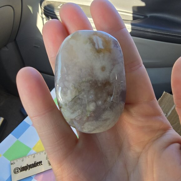 Flower Agate Crystal Palm Stone [M] - Picture 3 of 3